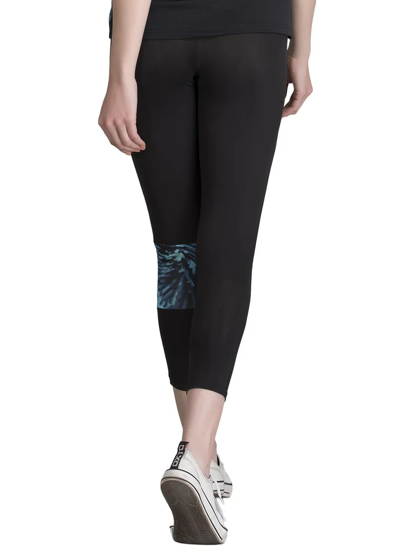 Clovia Green Snug-Fit High-Rise Active Capri Tights in Black with Printed Panel for Women | Best Price UAE